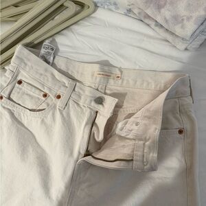 Levi Low Pros:Cream Denim Jeans